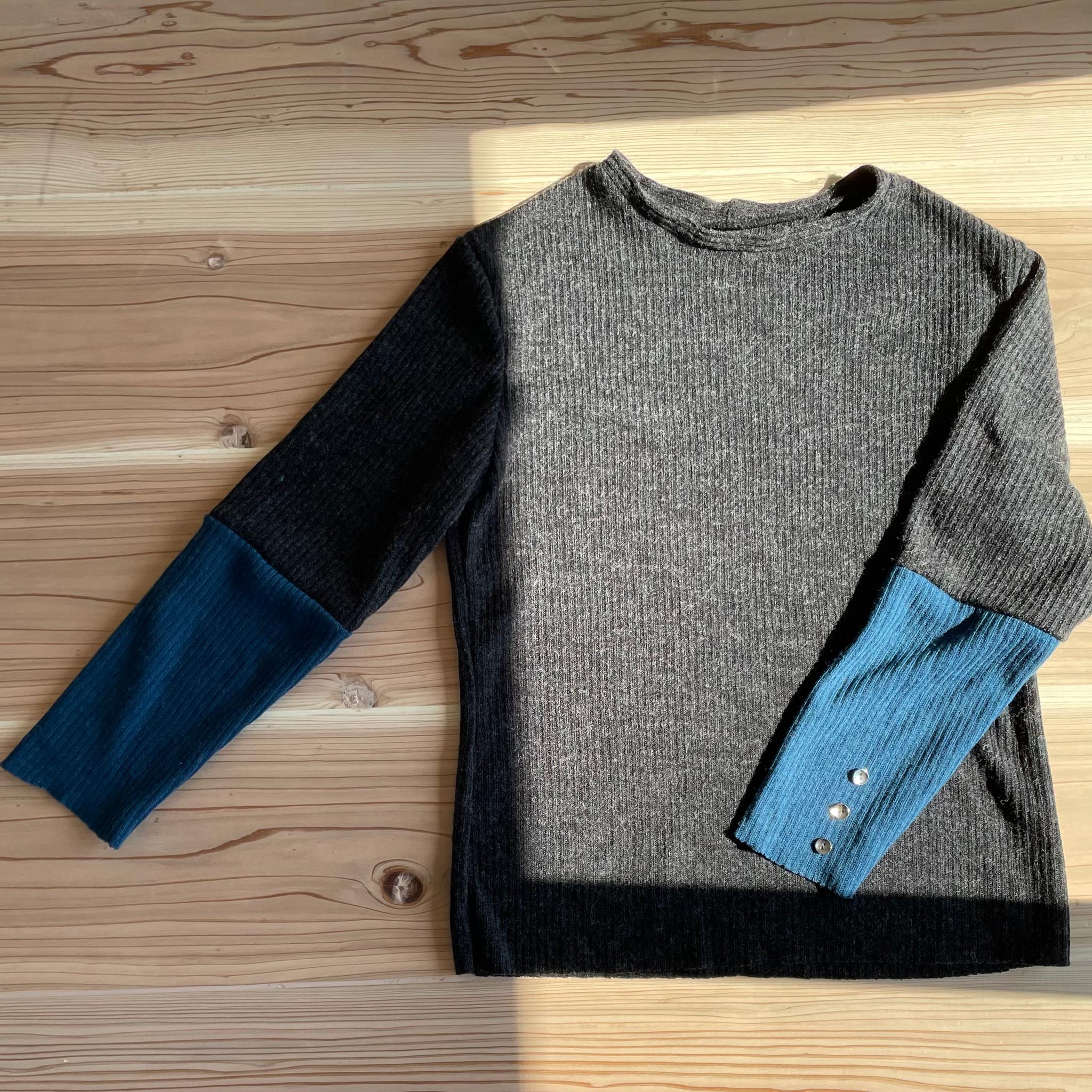 2色のリブニット | 2枚目