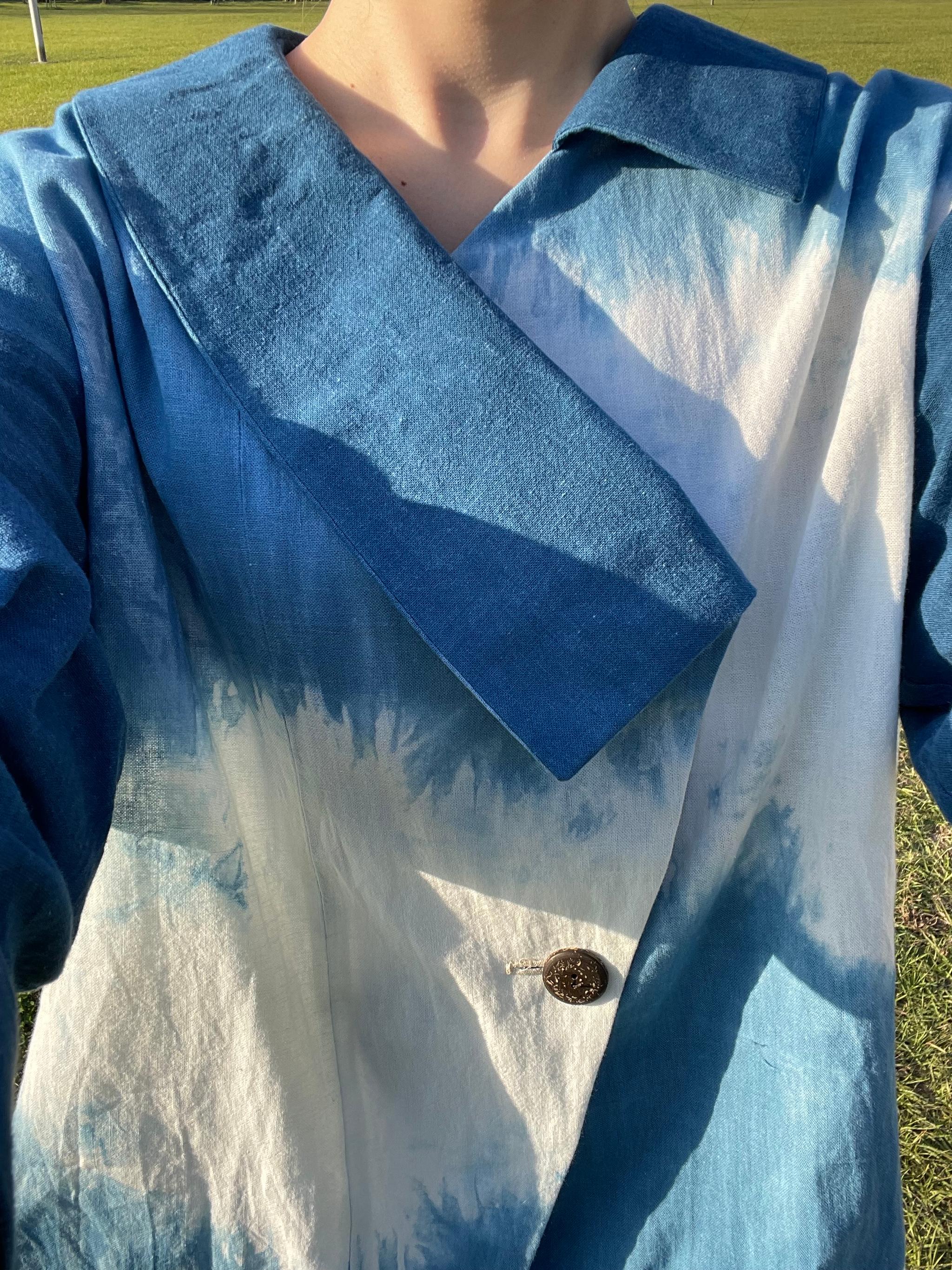 藍染のアシンメトリートップス